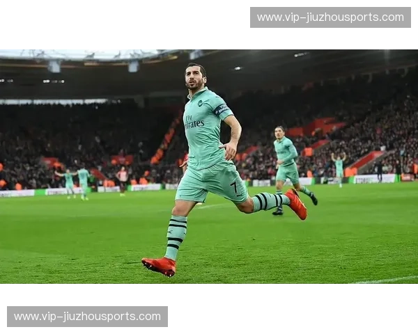 南安普敦vs阿森纳直播：英超绿茵场上的巅峰对决，不容错过的足球盛宴！